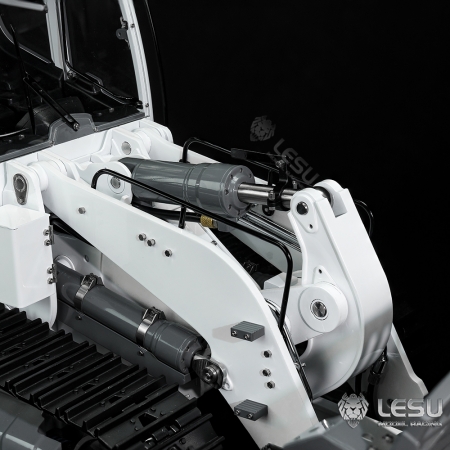 RC Lesu Racing 1:14 Laderaupe mit Reißzahn und Paladin PL18 weiß